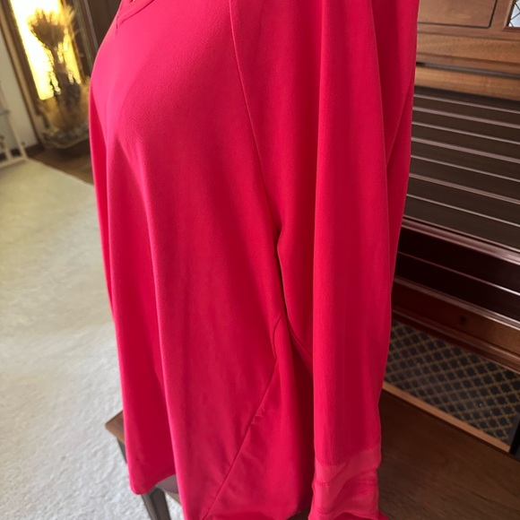 LIVI Lane Bryant Hot Pink Long Sleeve Top With Cut Out Back. Size 18/20 - Picture 8 of 10